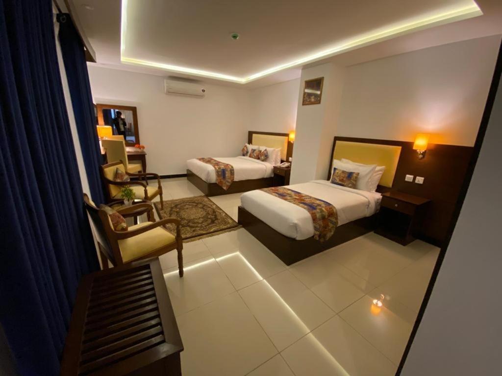 Grand Mongolia Hotel Rawalpindi Exteriör bild