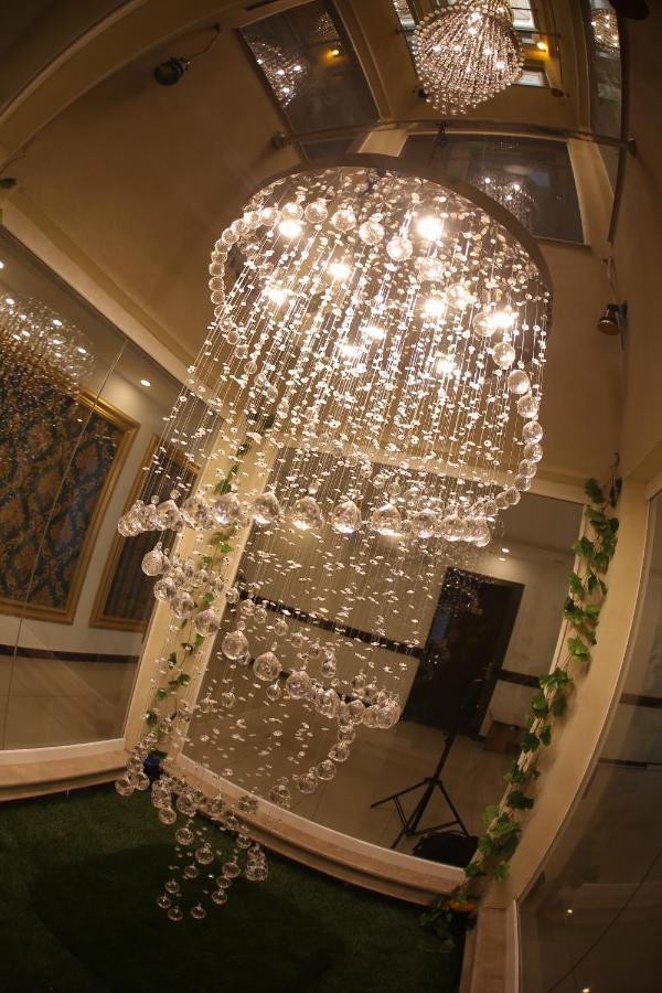 Grand Mongolia Hotel Rawalpindi Exteriör bild