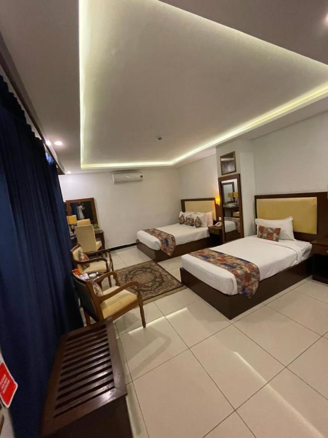 Grand Mongolia Hotel Rawalpindi Exteriör bild