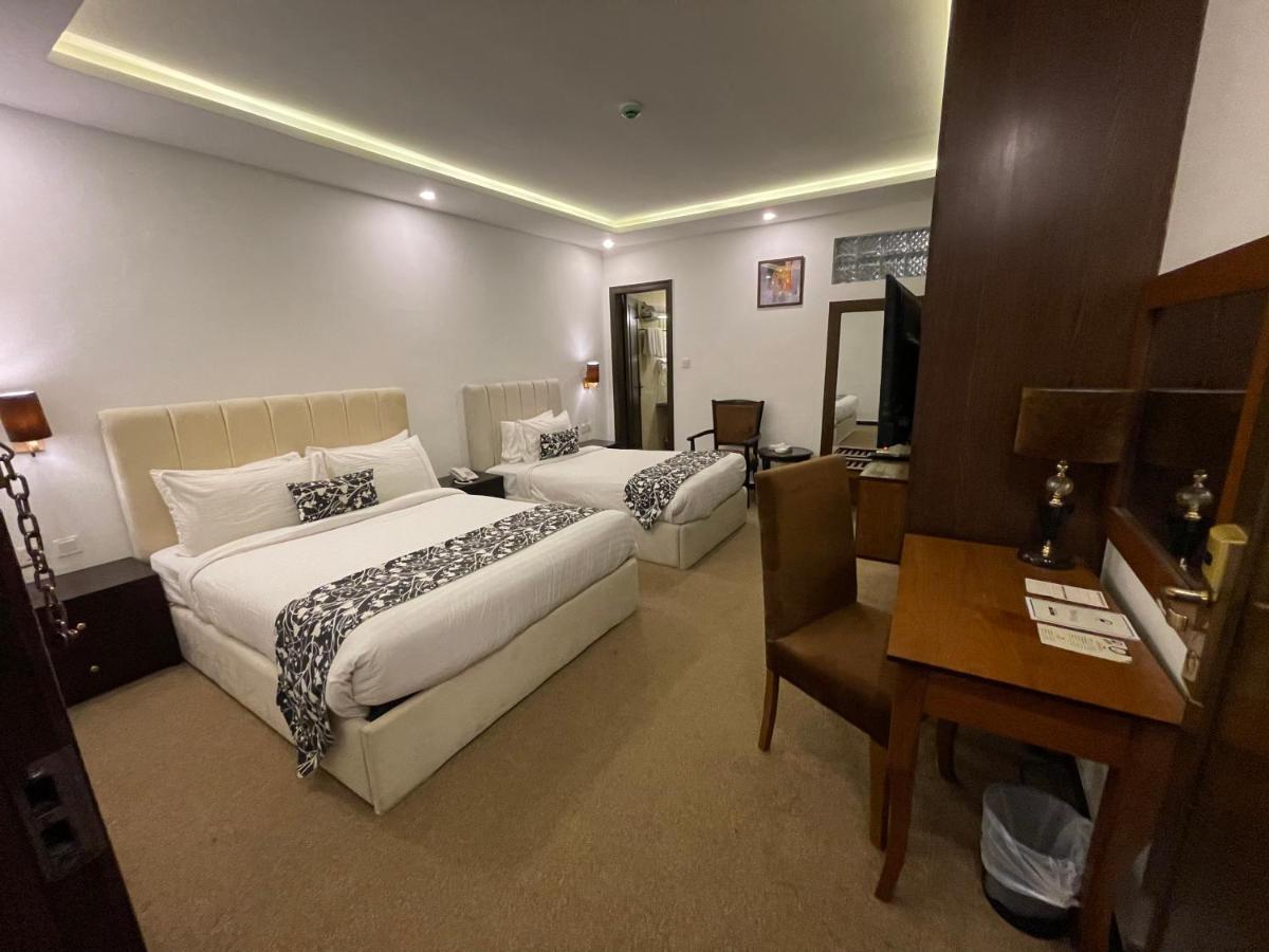 Grand Mongolia Hotel Rawalpindi Exteriör bild