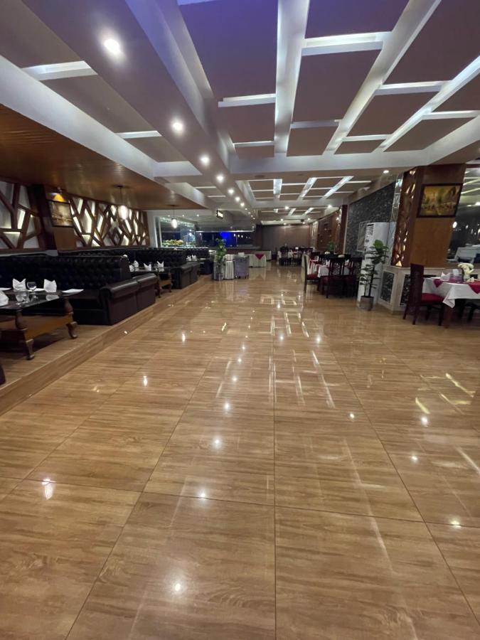 Grand Mongolia Hotel Rawalpindi Exteriör bild